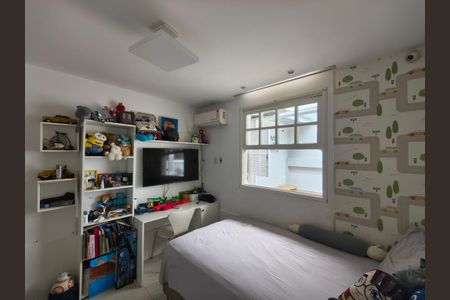 Casa de condomínio para alugar com 160m², 3 quartos e 1 vaga