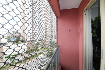 Apartamento à venda com 67m², 3 quartos e 1 vagaSala - Varanda
