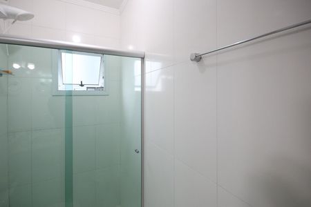 Banheiro de apartamento para alugar com 2 quartos, 45m² em Tucuruvi, São Paulo