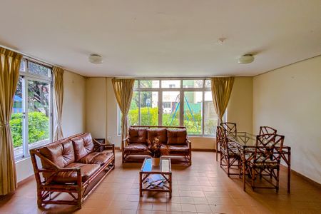 Apartamento para alugar com 60m², 2 quartos e 1 vagaÁrea comum