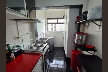 Apartamento à venda com 56m², 2 quartos e 2 vagas Apartamento à venda com 56m², 2 quartos e 2 vagasCozinha