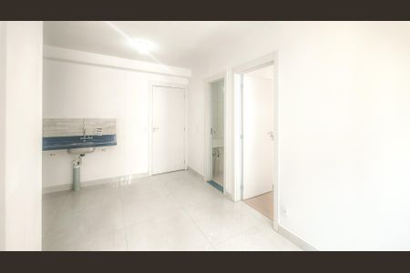 Apartamento para alugar com 34m², 2 quartos e sem vaga Apartamento para alugar com 34m², 2 quartos e sem vagaSala