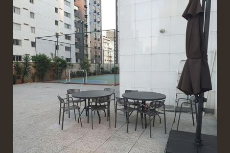 Área externa de apartamento para alugar com 1 quarto, 40m² em Savassi, Belo Horizonte