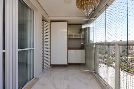 Apartamento à venda com 49m², 1 quarto e 1 vaga Apartamento à venda com 49m², 1 quarto e 1 vagaVaranda