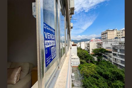 Apartamento à venda com 97m², 3 quartos e sem vagaPlaca