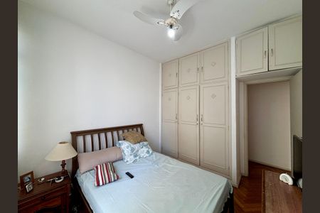 Apartamento à venda com 97m², 3 quartos e sem vagaQuarto 2