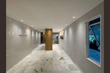 Apartamento à venda com 97m², 3 quartos e sem vagaPortaria