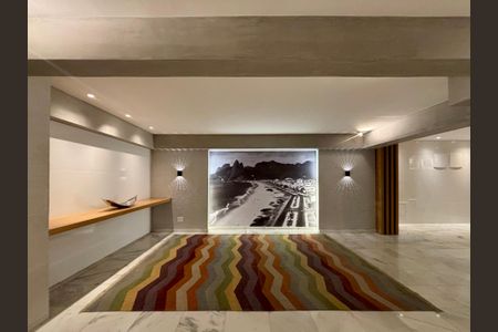 Apartamento à venda com 97m², 3 quartos e sem vagaPortaria