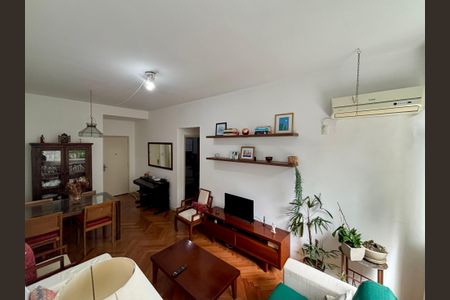 Apartamento à venda com 97m², 3 quartos e sem vagaSala
