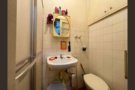 Apartamento à venda com 97m², 3 quartos e sem vagaÁrea de serviço - banheiro