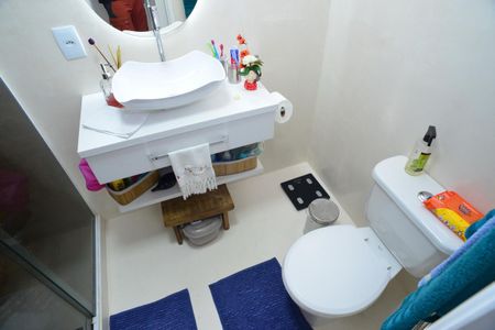 Apartamento à venda com 81m², 2 quartos e 1 vagaBanheiro Social