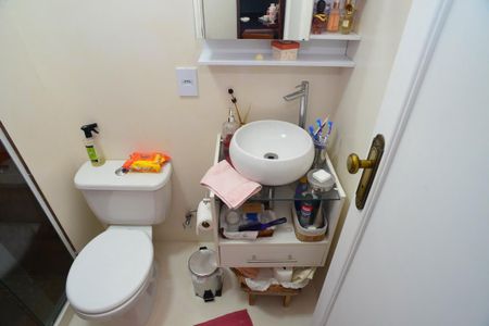 Apartamento à venda com 81m², 2 quartos e 1 vagaBanheiro Suíte