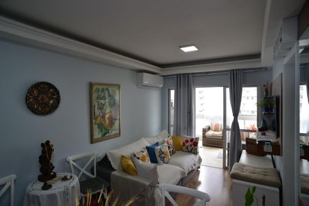 Apartamento à venda com 81m², 2 quartos e 1 vagaSala