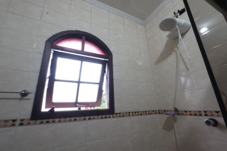 Casa à venda com 140m², 3 quartos e 2 vagasBanheiro Social