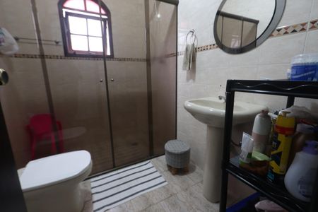 Casa à venda com 140m², 3 quartos e 2 vagasBanheiro Social