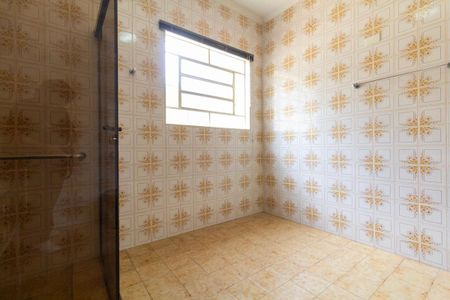 Casa para alugar com 117m², 2 quartos e 3 vagas Casa para alugar com 117m², 2 quartos e 3 vagasBanheiro