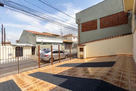 Casa para alugar com 117m², 2 quartos e 3 vagas Casa para alugar com 117m², 2 quartos e 3 vagasGaragem
