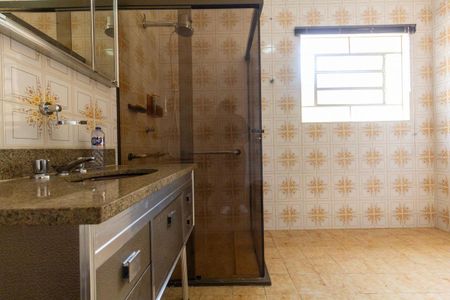 Casa para alugar com 117m², 2 quartos e 3 vagas Casa para alugar com 117m², 2 quartos e 3 vagasBanheiro