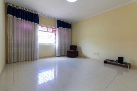 Sala de casa para alugar com 2 quartos, 110m² em Burgo Paulista, São Paulo