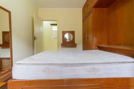 Casa para alugar com 117m², 2 quartos e 3 vagas Casa para alugar com 117m², 2 quartos e 3 vagasQuarto 2