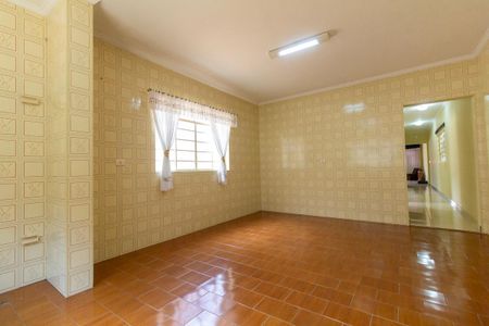 Casa para alugar com 117m², 2 quartos e 3 vagas Casa para alugar com 117m², 2 quartos e 3 vagasCozinha