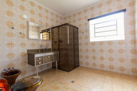 Casa para alugar com 117m², 2 quartos e 3 vagas Casa para alugar com 117m², 2 quartos e 3 vagasBanheiro