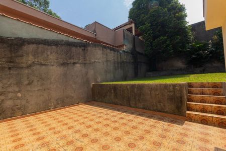 Casa para alugar com 117m², 2 quartos e 3 vagas Casa para alugar com 117m², 2 quartos e 3 vagasQuintal