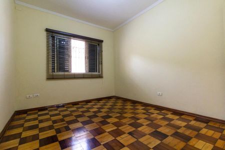 Quarto 1 de casa para alugar com 2 quartos, 110m² em Burgo Paulista, São Paulo