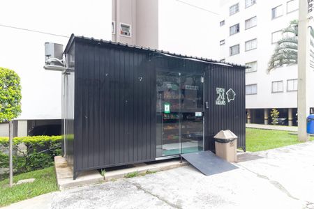 Apartamento à venda com 52m², 2 quartos e 1 vagaMini mercado