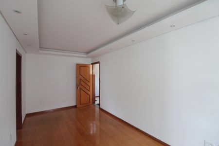 Apartamento à venda com 67m², 2 quartos e 2 vagasSala