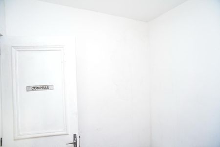 Casa à venda com 1115m², 6 quartos e 3 vagas Casa à venda com 1115m², 6 quartos e 3 vagasQuarto de Serviço 1