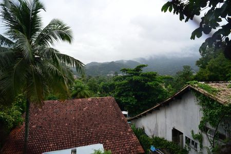 Casa à venda com 1115m², 6 quartos e 3 vagas Casa à venda com 1115m², 6 quartos e 3 vagasVista da Quadra