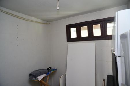 Casa à venda com 1115m², 6 quartos e 3 vagas Casa à venda com 1115m², 6 quartos e 3 vagasQuarto de Serviço 2