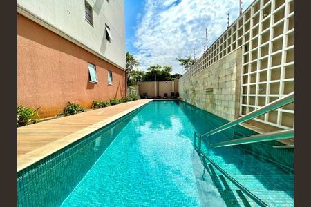Apartamento para alugar com 35m², 2 quartos e sem vagaÁrea comum - Piscina
