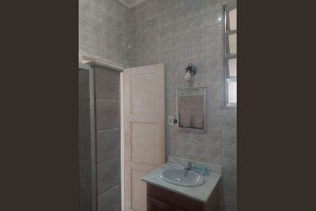 Apartamento para alugar com 60m², 2 quartos e sem vagaBanheiro