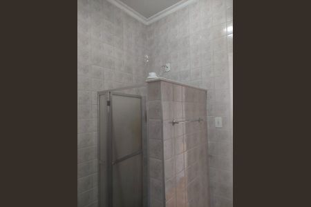 Apartamento para alugar com 60m², 2 quartos e sem vagaBanheiro