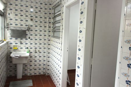 Apartamento para alugar com 80m², 2 quartos e 1 vagaÁrea de Serviço