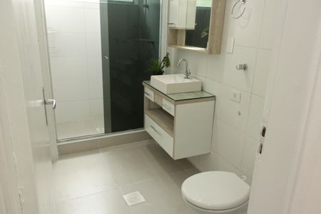 Apartamento para alugar com 80m², 2 quartos e 1 vagaBanheiro 