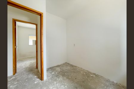 Casa de condomínio à venda com 52m², 2 quartos e 1 vagaQuarto 2