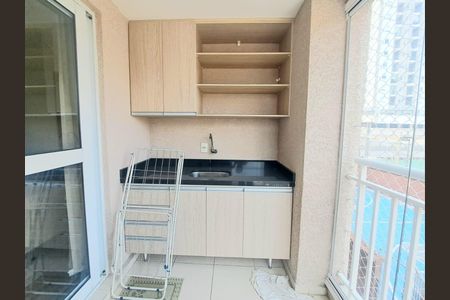 Apartamento para alugar com 69m², 3 quartos e 1 vagaSacada