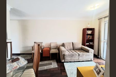 Apartamento para alugar com 69m², 3 quartos e 1 vagaSala