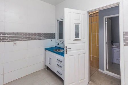 Cozinha de apartamento para alugar com 3 quartos, 60m² em Praia de Belas, Porto Alegre
