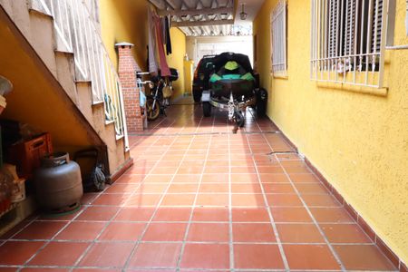 Casa para alugar com 120m², 3 quartos e 4 vagasQuintal