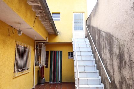 Casa para alugar com 120m², 3 quartos e 4 vagasQuintal