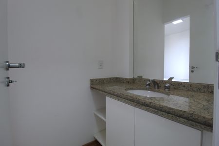 Apartamento para alugar com 70m², 2 quartos e 1 vagaBanheiro da Suíte 1
