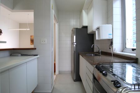 Apartamento para alugar com 70m², 2 quartos e 1 vagaCozinha e Área de Serviço