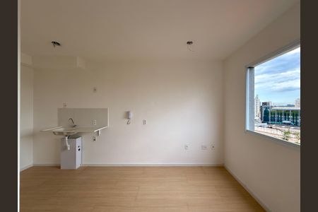 Quarto  de kitnet/studio para alugar com 1 quarto, 16m² em Santo Amaro, São Paulo