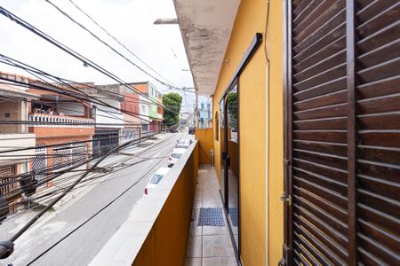 Casa para alugar com 130m², 2 quartos e 1 vaga Casa para alugar com 130m², 2 quartos e 1 vagaSacada