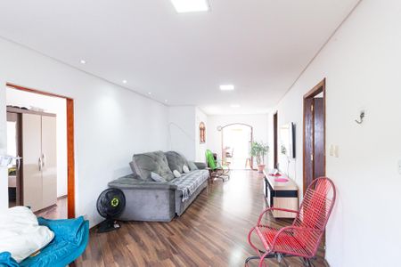 Sala de casa para alugar com 2 quartos, 130m² em Vila Silviania, Carapicuíba