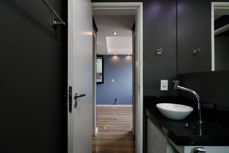 Apartamento para alugar com 100m², 2 quartos e 1 vaga Apartamento para alugar com 100m², 2 quartos e 1 vagaBanheiro